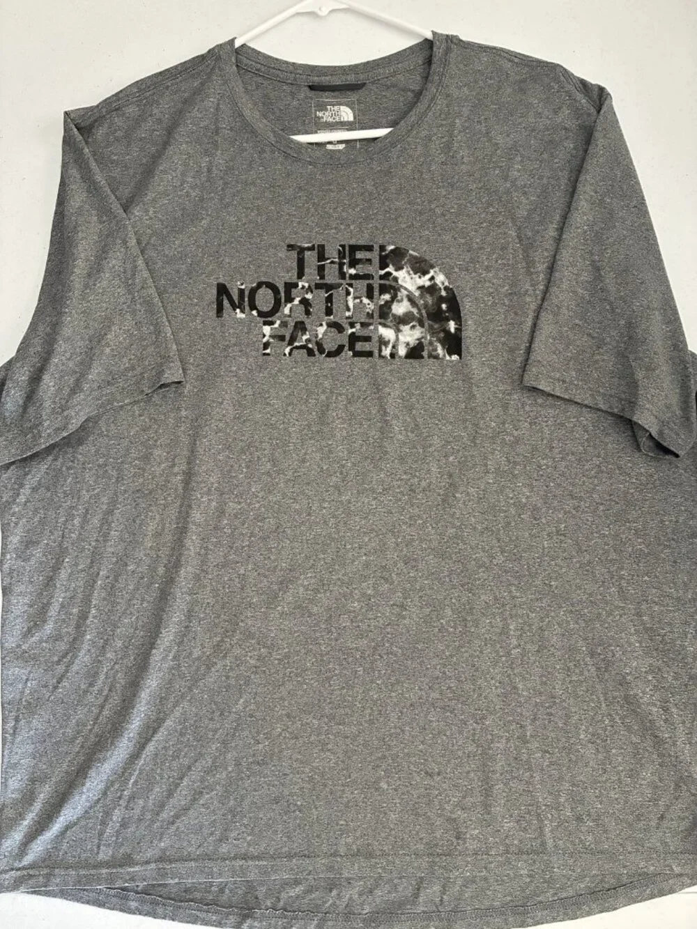 The North Face Men's XL Heather Grey ACTIVE FIT Half Dome Graphic Tee